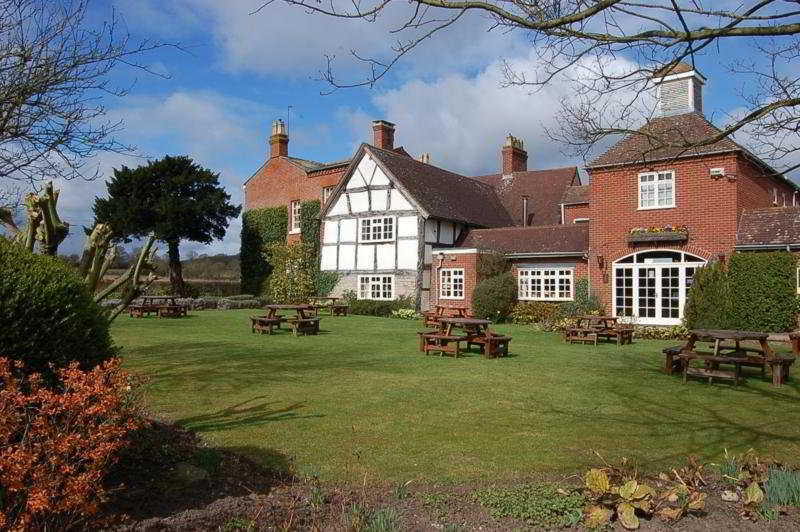 Kings Court Hotel Alcester ภายนอก รูปภาพ